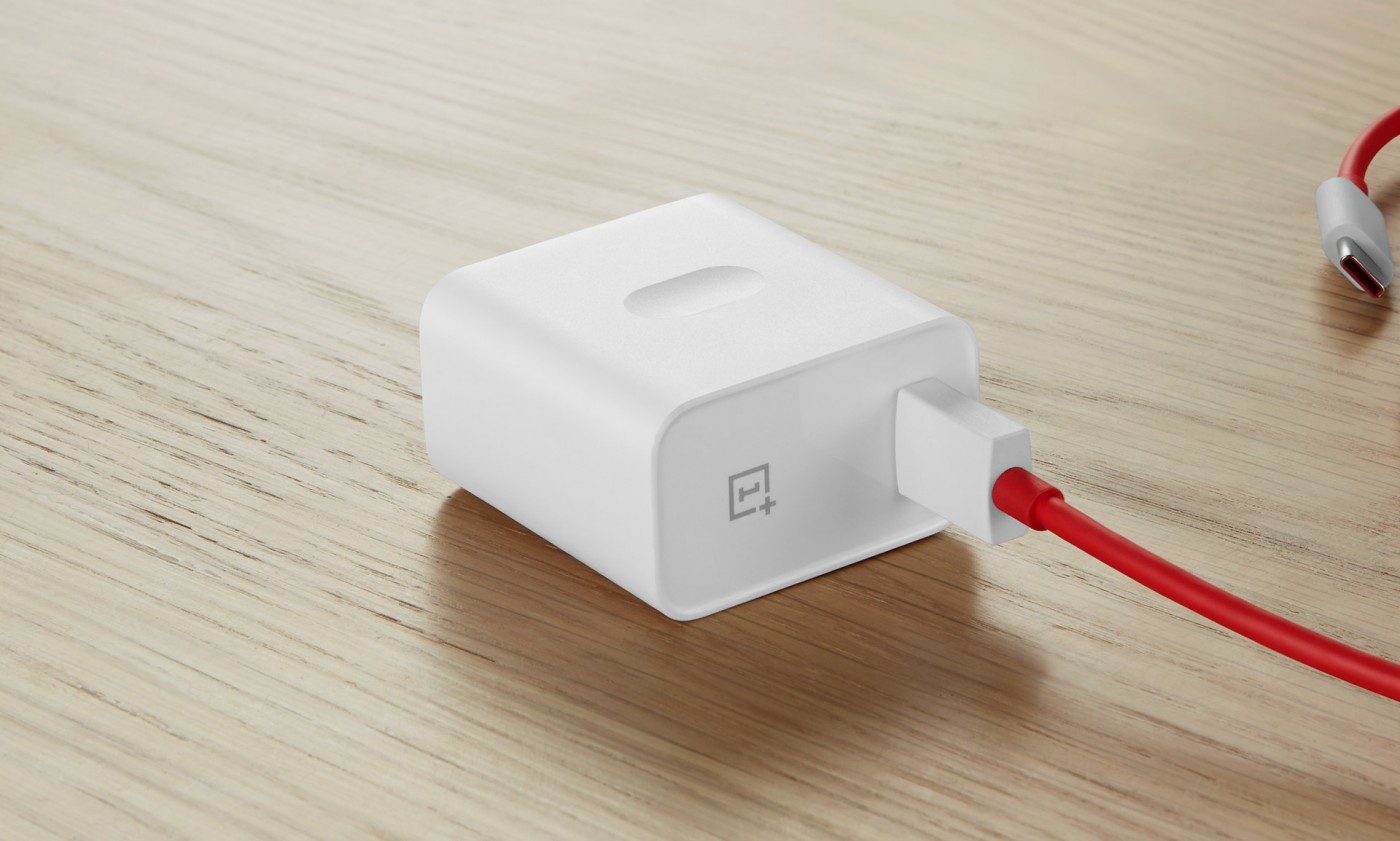 OnePlus WARP Charger